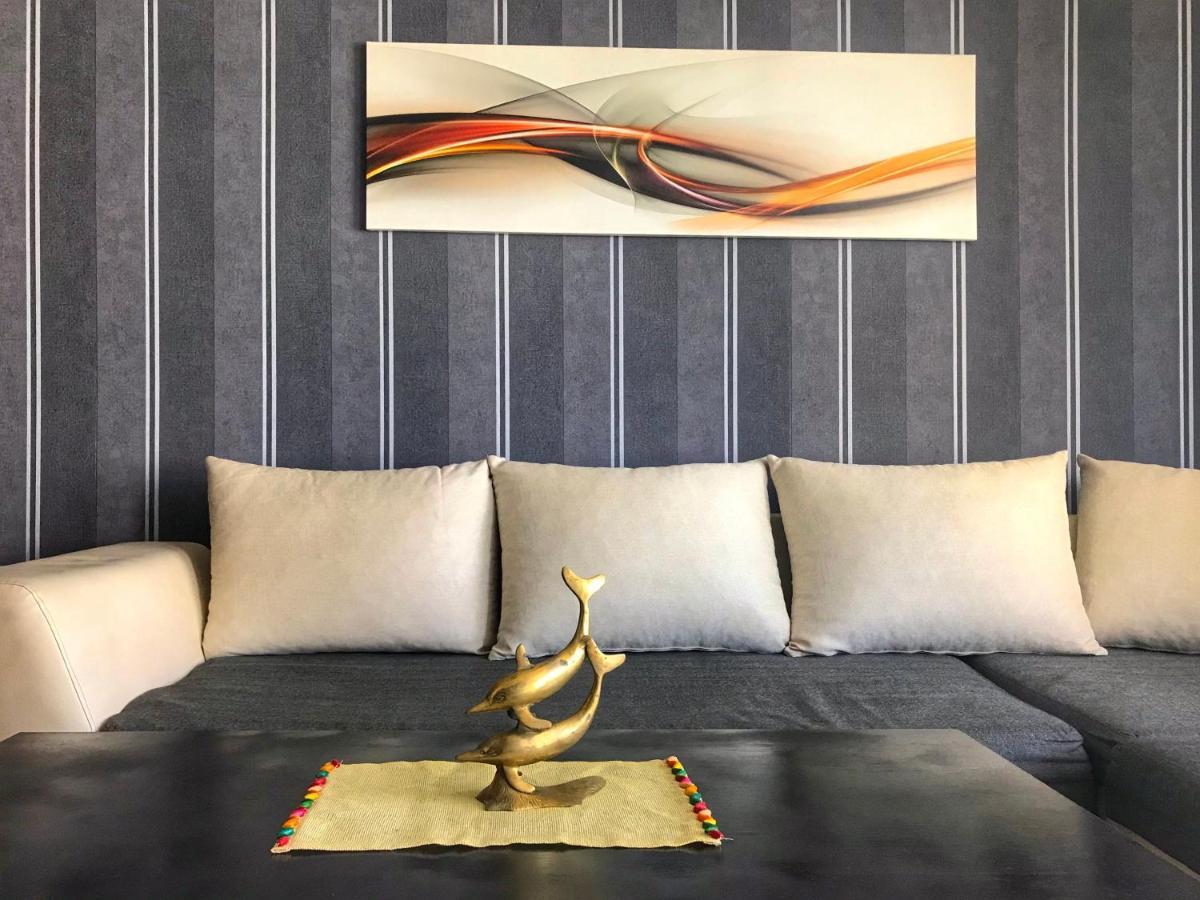 شقة Four Seasons + فارنا المظهر الخارجي الصورة